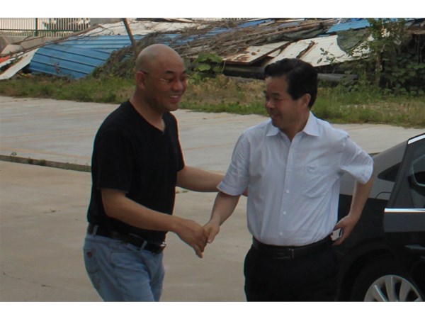 縣委書記顧建華一行蒞臨恒遠(yuǎn)調(diào)研指導(dǎo)工作
